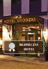 hotel_img
